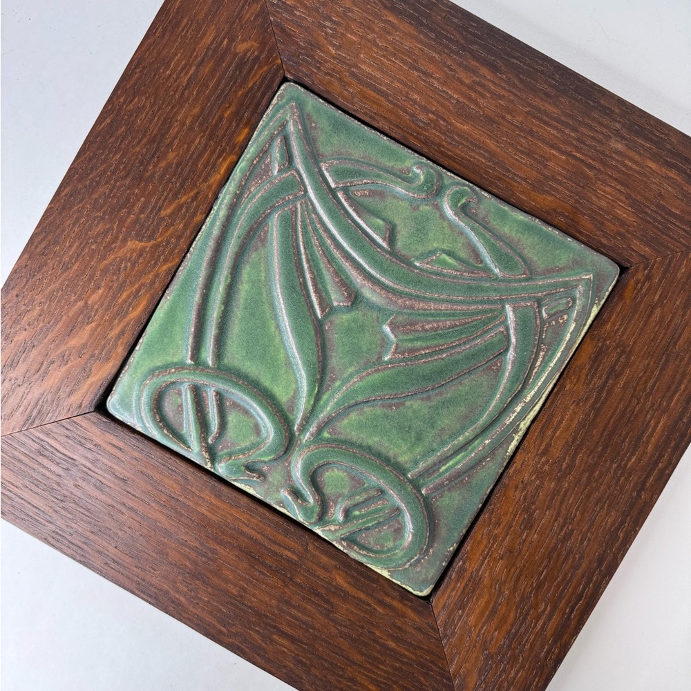 Vintage Motawi Tileworks Framed Green Art Nouveau 7.5”x7.5” Tile Excellent Cond.